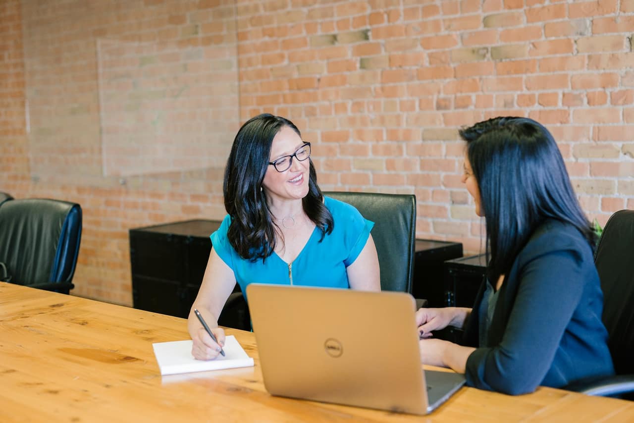 Advisor meeting a new client